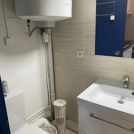Terrasse Proche Διαμέρισμα